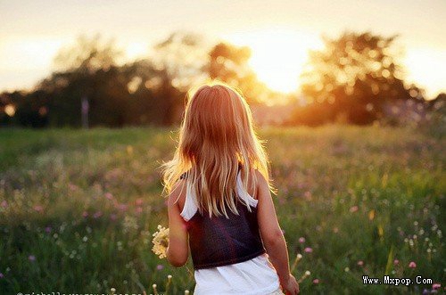 被女性朋友伤害伤心难过的句子