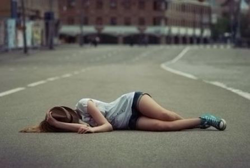 一个人喝酒的伤心句子