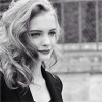 单身男人会用卡通情侣头像吗10 单身男人会用卡通情侣头像吗10