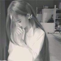 黑色抱兔子的情侣头像4