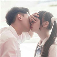 真人拿扇子霸气头像男4