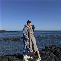 在抖音游戏直播时的头像3