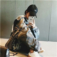 79年羊女人好运吉祥微信头像1