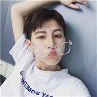 卡通女头像绿森系清新5