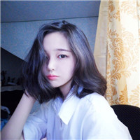 超清短发女生头像5