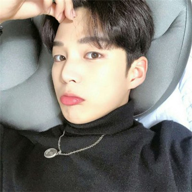 画男孩子的头像卡通3 画男孩子的头像卡通3