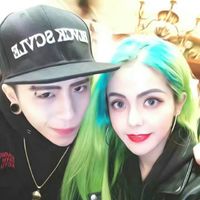 丧丧的头像女欧美高清9