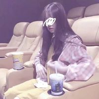 图片头像女生抽烟5