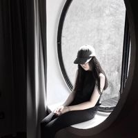 含有语音的非主流头像女3