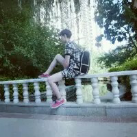 明星黑色头像男7