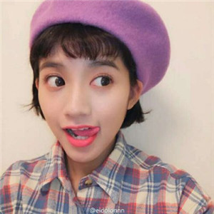 棕色头像女生漫画图片1 棕色头像女生漫画图片1