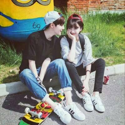 可爱闺蜜头像图集可保存四人6