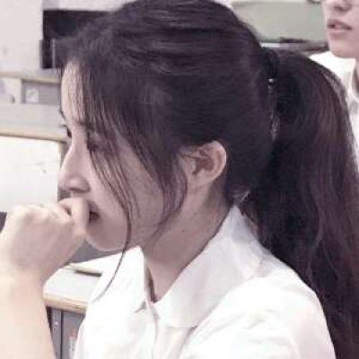 蓝色炫酷头像女生7