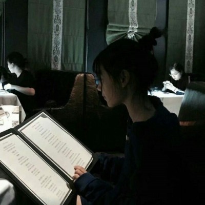 头像唯美女生锁骨发5