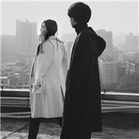 白衣服戴眼镜的头像图片1 白衣服戴眼镜的头像图片1