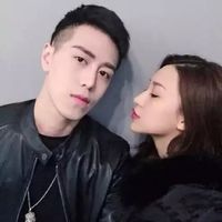 外国美女秋天头像图片高清6