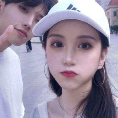 手绘单身女孩头像12