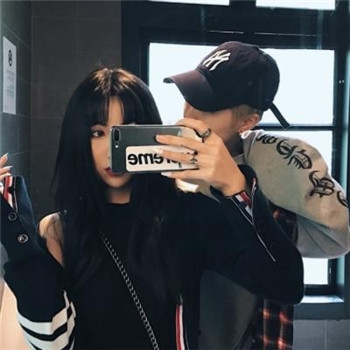 情侣背景头像3