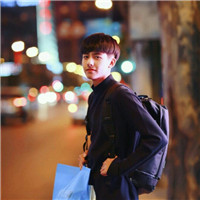 酷炫美女头像14