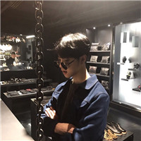 15组上进的动漫头像女3