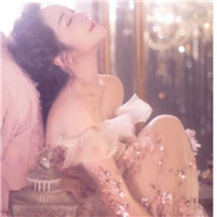 女生拿仙女棒的情侣头像1