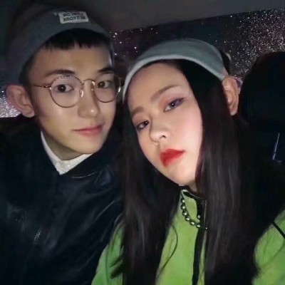 美女背景图片头像伤感9