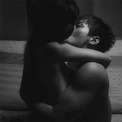 抖音里的头像框谁有4