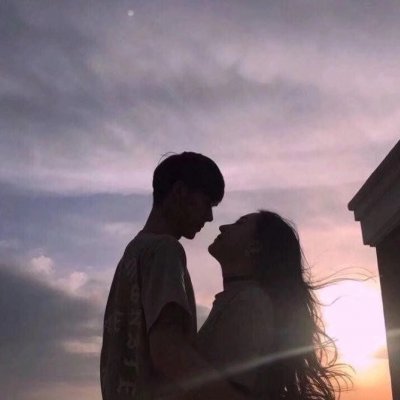 帅哥与鲜花头像图片9