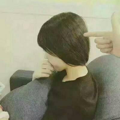 比较伤心的女生头像4