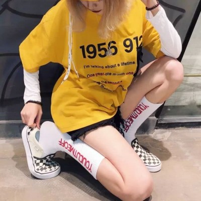 用自拍做头像的女生是否单身8