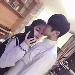 微信头像情侣一对两张可爱6