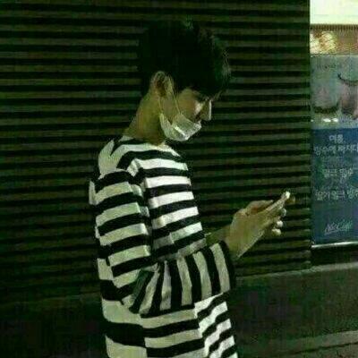 高级黑白头像背影5