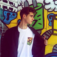 霸气头像女姿势12