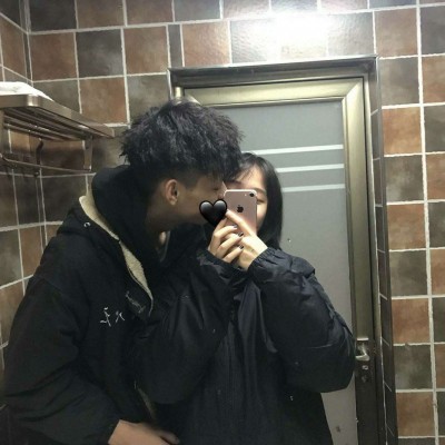 女生搞笑卡通图片头像逗比13