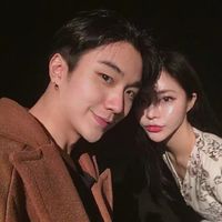愤怒的女生头像8
