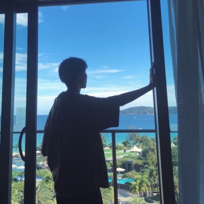 姐妹头像背影黑色1