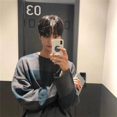 qq2次元情侣头像2