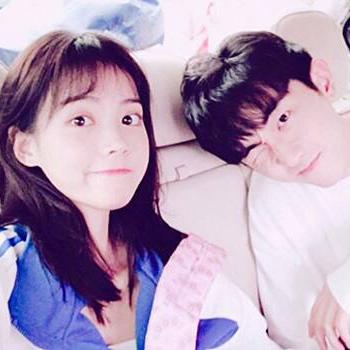 4姐妹头像一张照片3 4姐妹头像一张照片3