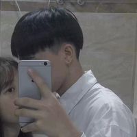 好看的有蓝色翅膀的闺蜜头像10
