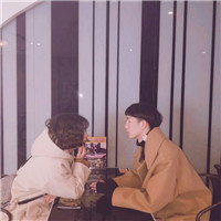 孤独伤感黑白头像男生背影6
