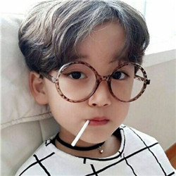 用帅哥做头像是什么心态6