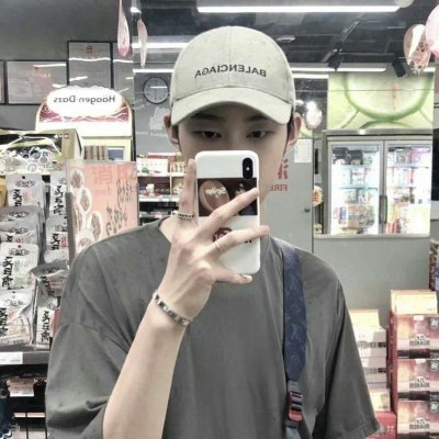 素描人物头像图片正脸帅哥12