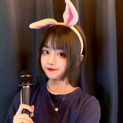 女生头像霸气黑白吸烟2