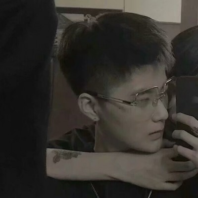 动漫男生头像好兄弟10