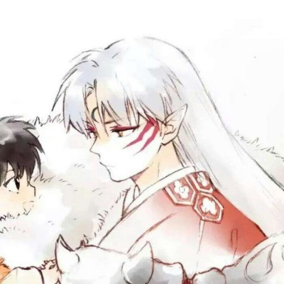 女生白色衬衫搭配什么比较好看3