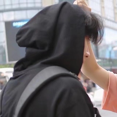 卡通熊兔头像8