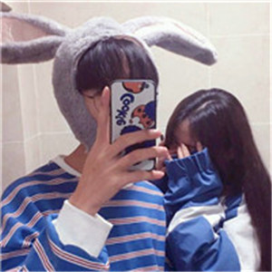 卡通西服女孩头像11