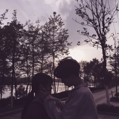 给我灰色头像吧1