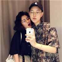 听音乐美女头像明星4 听音乐美女头像明星4