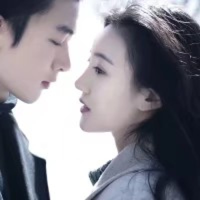 可爱高清美女微信头像图片素材3